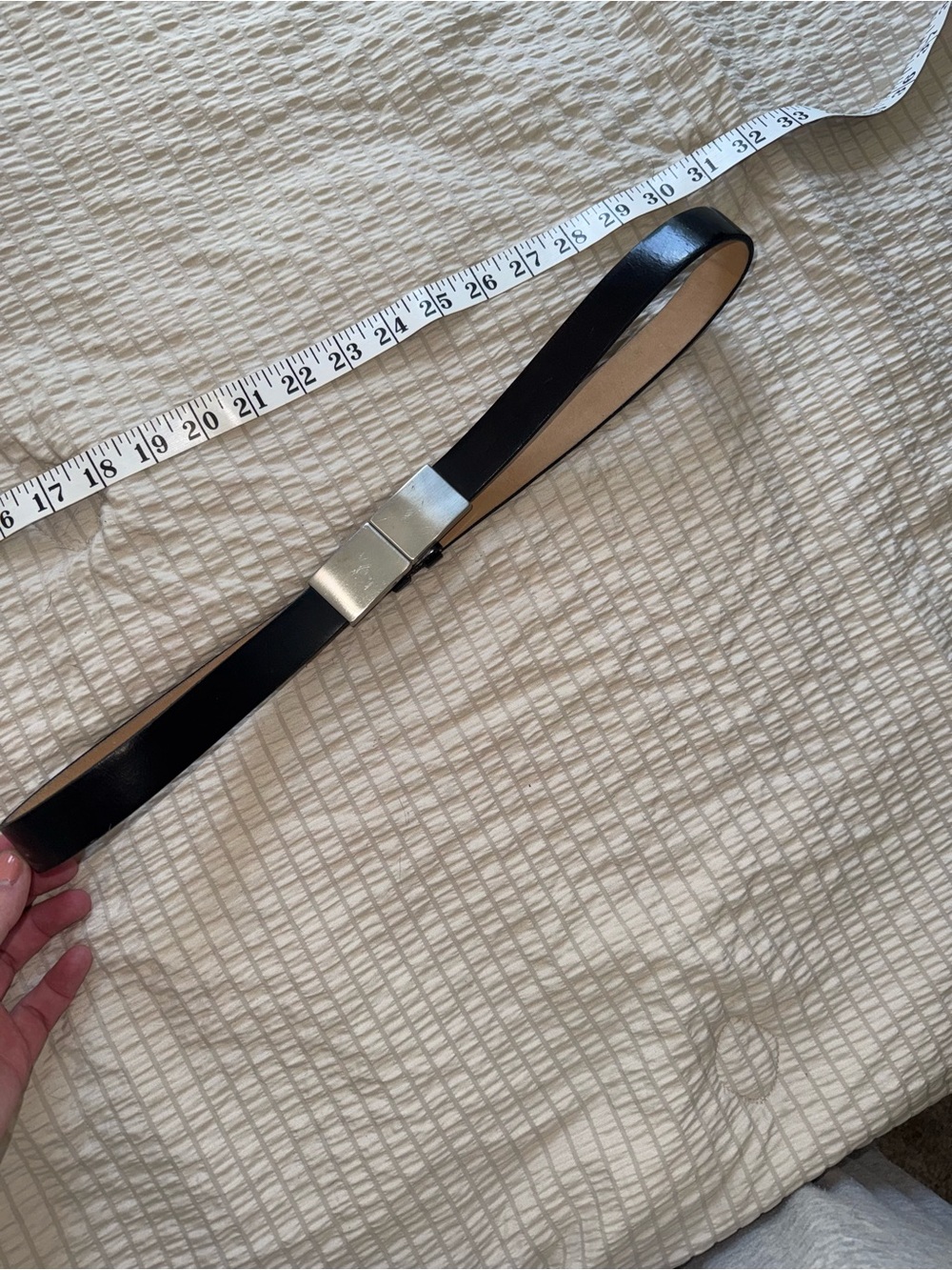 Banana Republic Black Leather Loop Belt with Silver Clip Buckle m/l